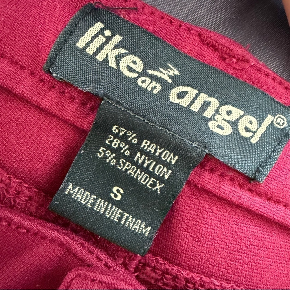 Like an Angel- Deep Red Skinny Stretch Jeans (sz S) - Picture 5 of 11